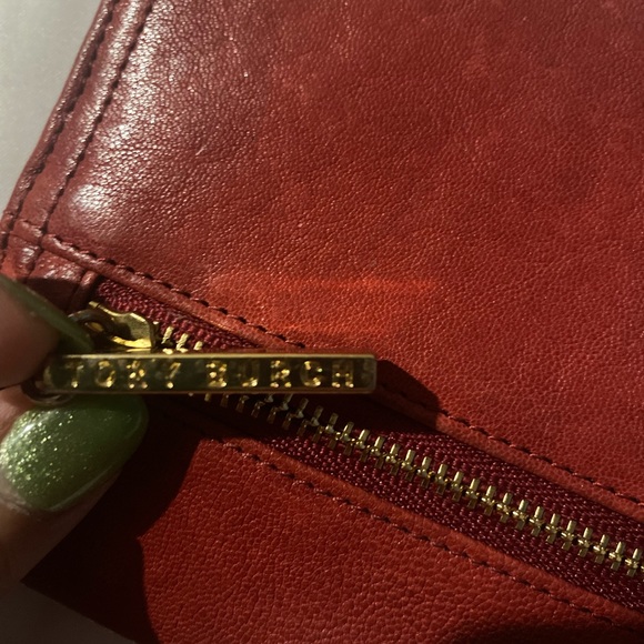 Tory Burch Wallet / Wristlet - Picture 8 of 12